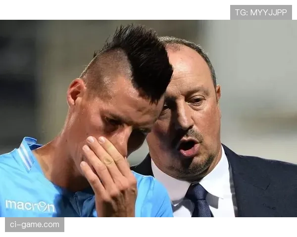 贝尼特斯战术奏效,率队强势崛起引瞩目 贝尼特斯战术奏效,率队强势崛起引瞩目