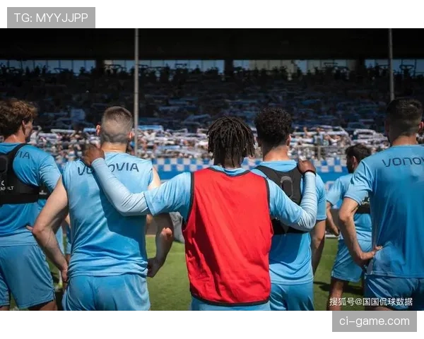 德甲新赛季前瞻：重磅引援点燃联赛战火，市场热度持续攀升